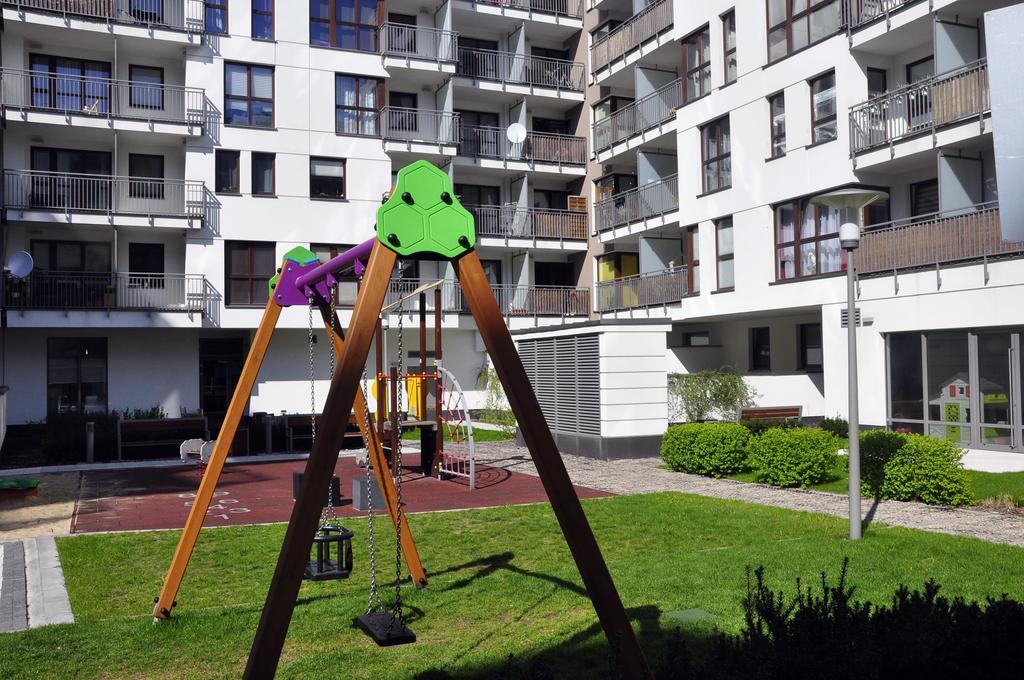 Prudentia Apartments Wola Варшава Экстерьер фото